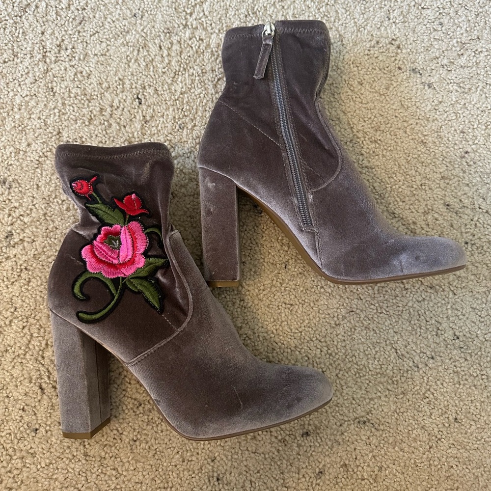 Steve Madden boots